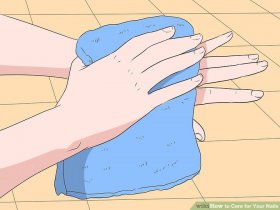 Image titled Grow Your Fingernails Step 2